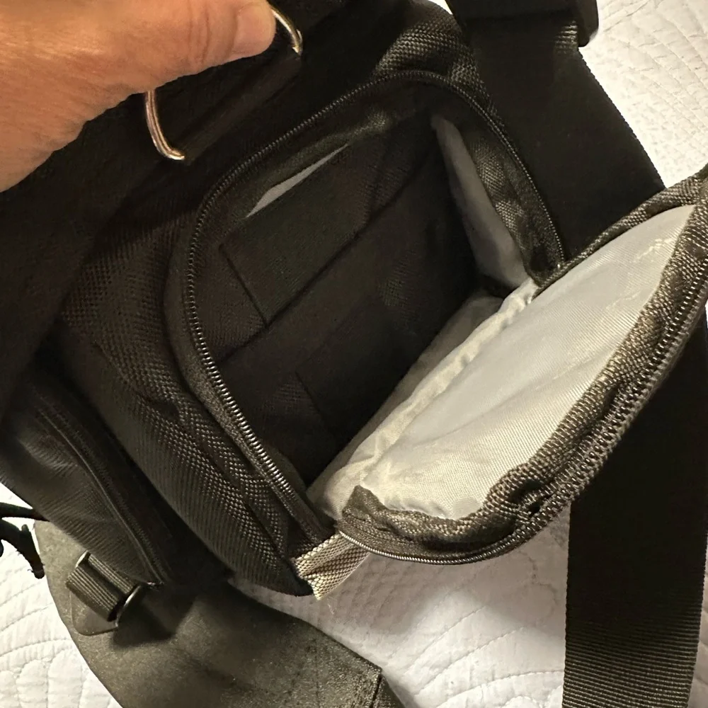 Canon Black Messenger Bag